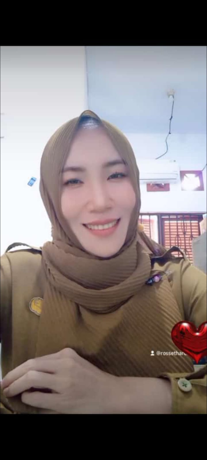 MENGENAL CIRI-CIRI ORANG DEPRESI DAN CARA MENGATASINYA
