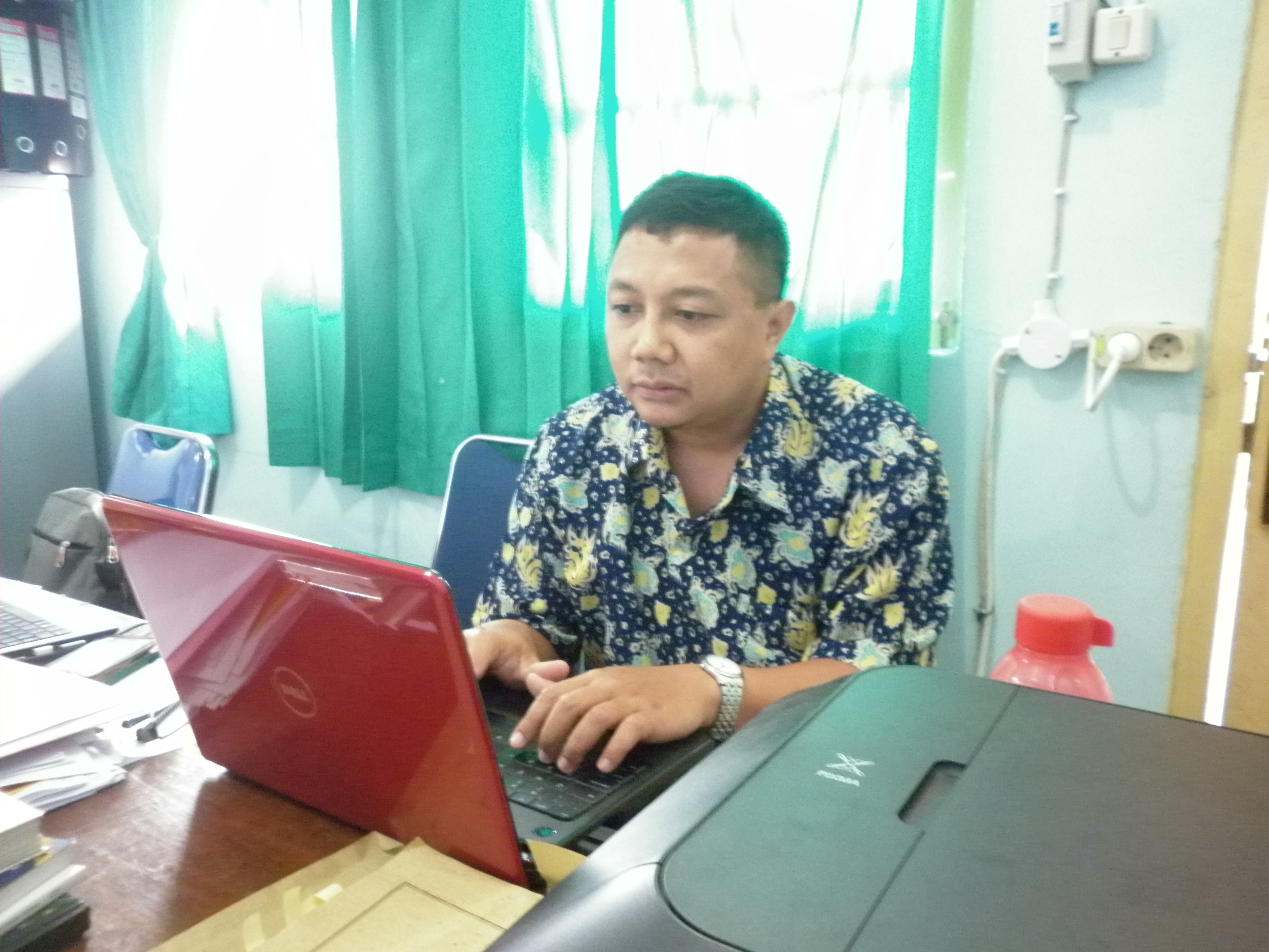 PENGARUH TIPE PEGAWAI TERHADAP SUATU PERUBAHAN ORGANISASI (ADOPSI TEORI BUSINESS REENGINEERING)