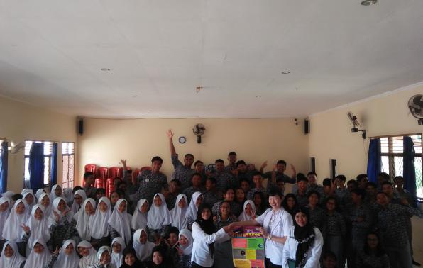 TIM PROMOSI KESEHATAN LAKUKAN PENYULUHAN KE 3 SMU Di SUNGAILIAT